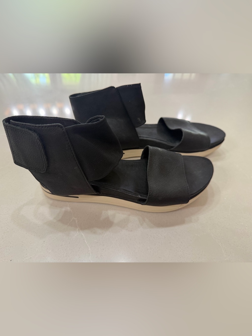 Eileen Fisher Black Leather Spree Wide-Strap Elastic Ankle Sandals, 7